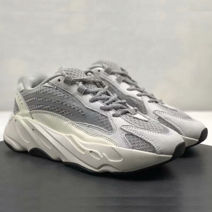 Adidas YEEZY BOOST 700 V2 3M Retro Clunky Sneaker ulzzang ins Running Shoes-Gray/White