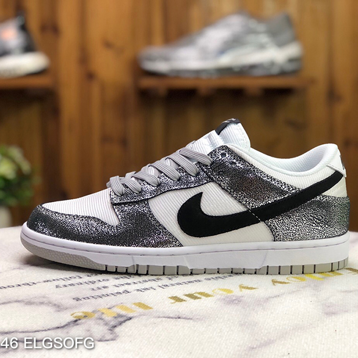 SB Dunk Low Running Shoes-Silver/White-1377539