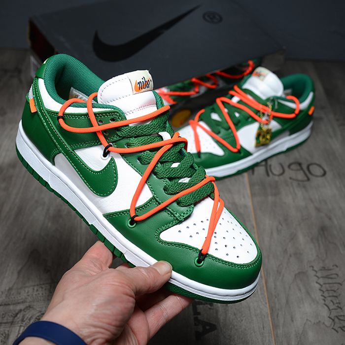 SB Dunk Low Running Shoes-Green/White-7348960