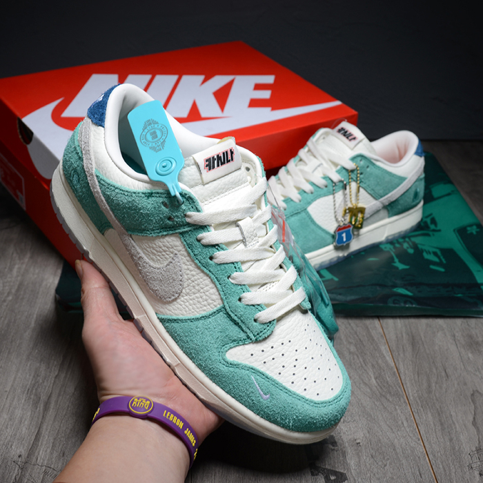 SB Dunk Low Running Shoes-Green/White-5520664