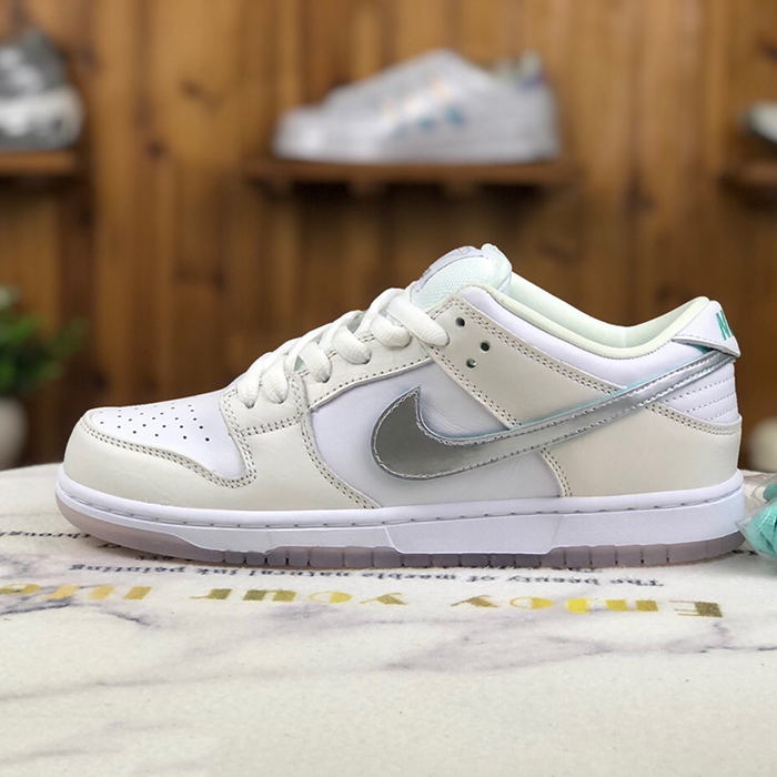 Dunk Low Pro Running Shoes-White/Gray-8608477