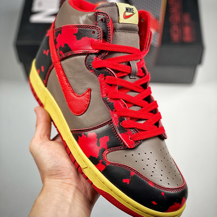 SB Dunk High “Red Camo”High Running Shoes-Brown/Red-942731