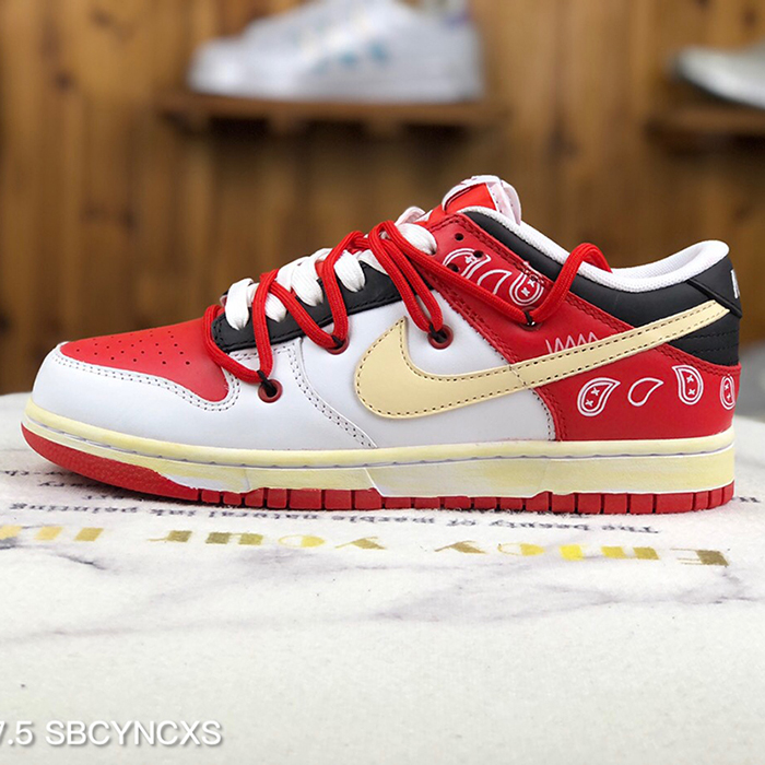 SB DUNK LOW Running Shoes-Red/White-3104398