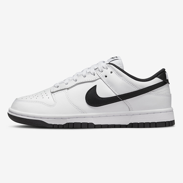 SB Dunk Low Running Shoes-Black/White-1067685