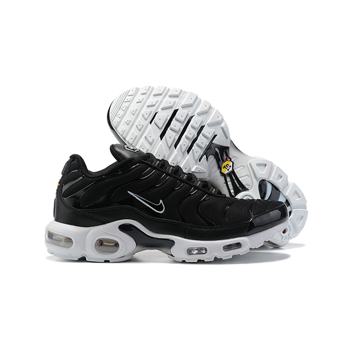 Air Max PLUS TN Running Shoes-Black/White-8057365