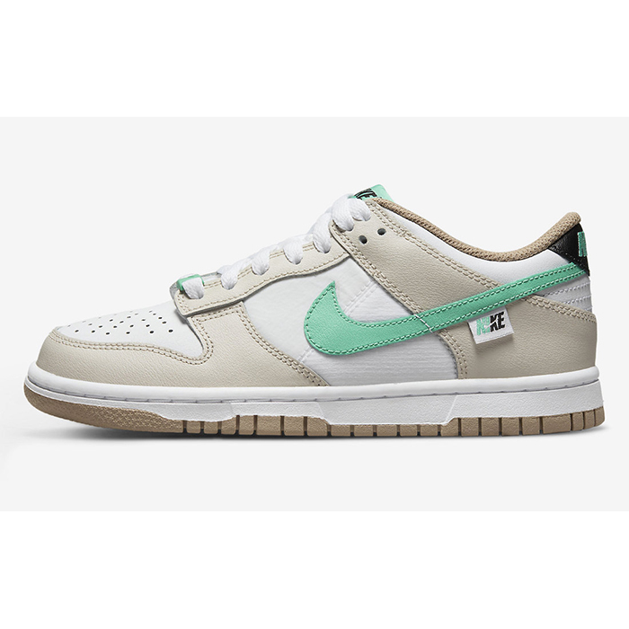 SB Dunk Low Running Shoes-Khkai/Green-716114