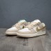 SB Dunk Low Running Shoes-White/khaki-6861731