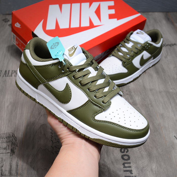 SB Dunk Low Running Shoes-Army Green/White-4698186