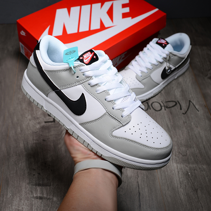 SB Dunk Low Running Shoes-Grey/White-1694288