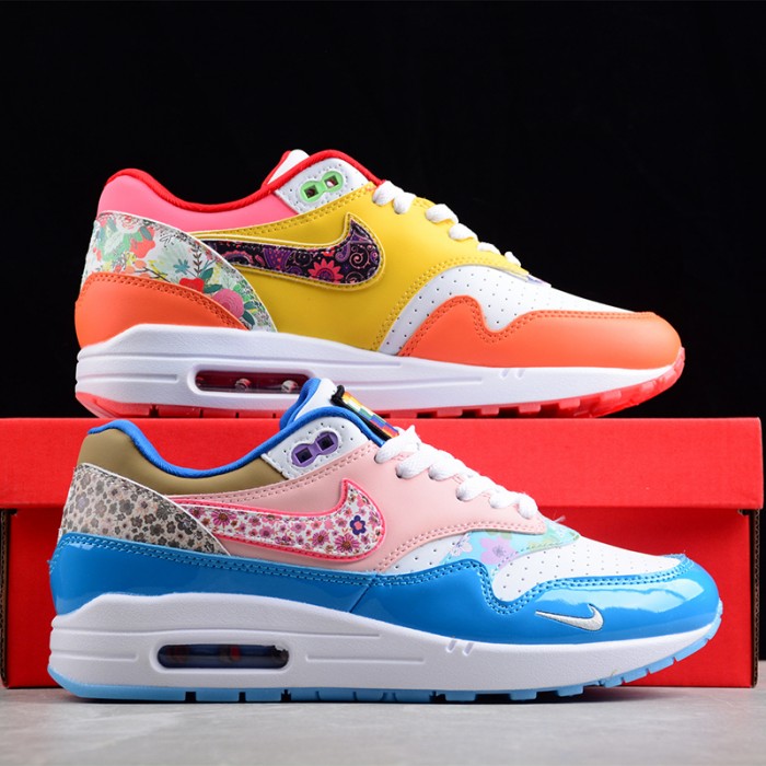 Air Max 1 / SP Running Shoes-Multi Color-2159314