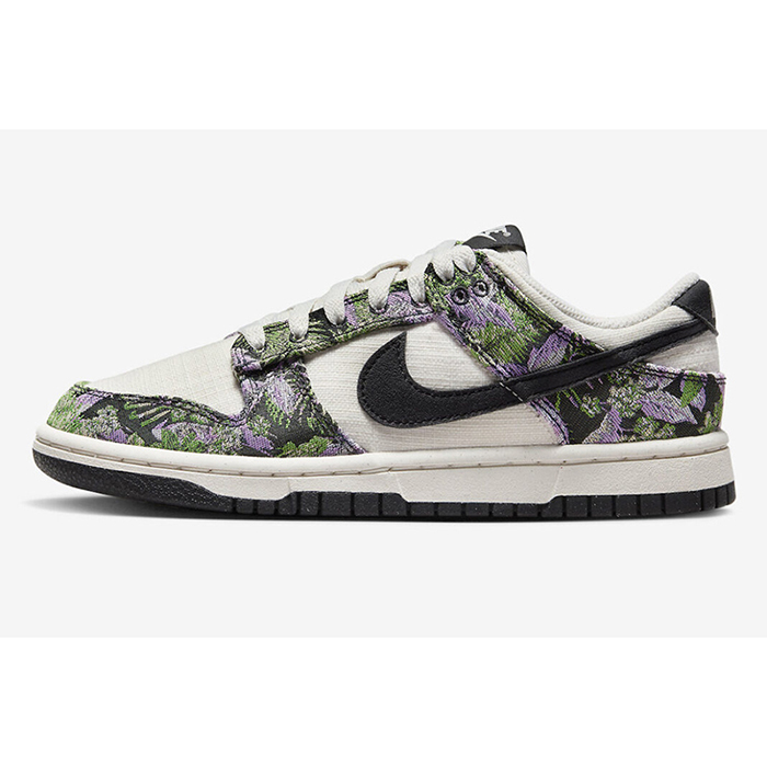 SB Dunk Low WMNS“Unlock Your Space”Running Shoes-White/Black-5353783