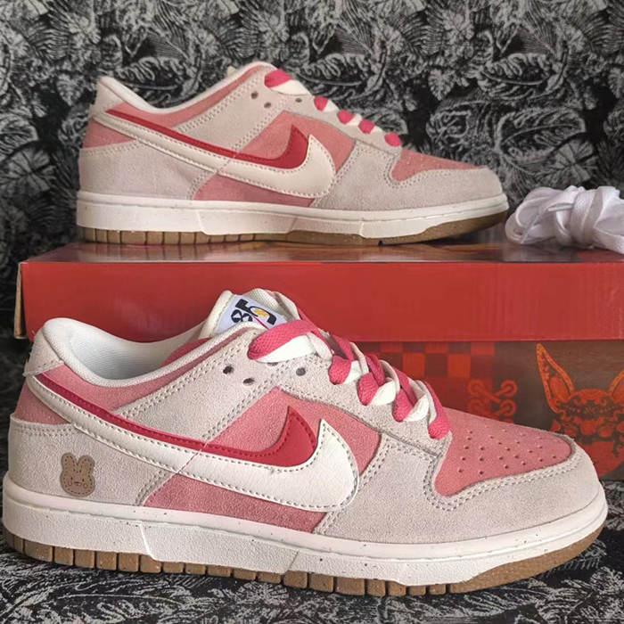 SB Dunk Low SE 85 Running Shoes-Gray/Pink-1064730