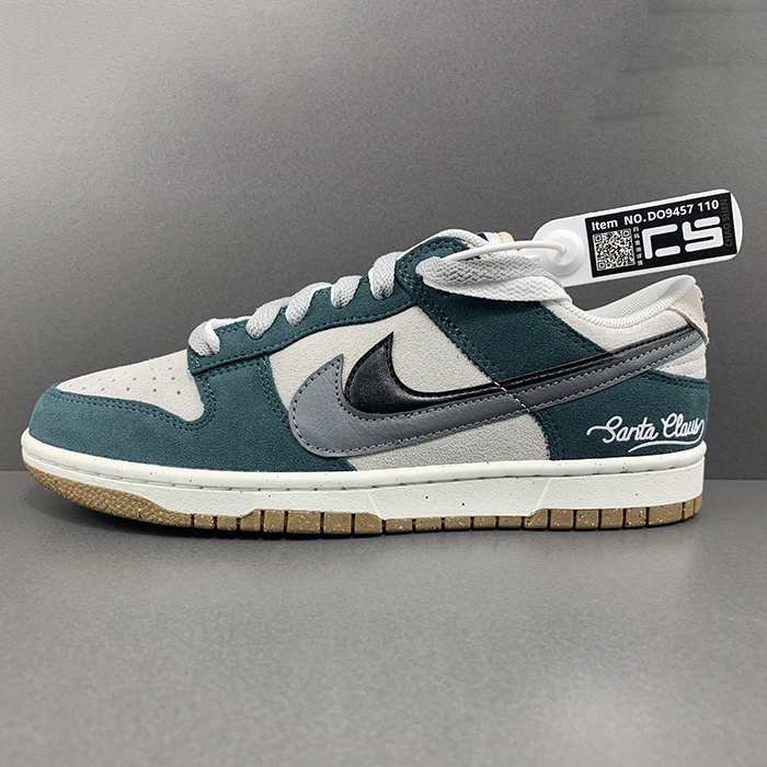 SB Dunk Low SE Running Shoes-Gray/Green-3432714