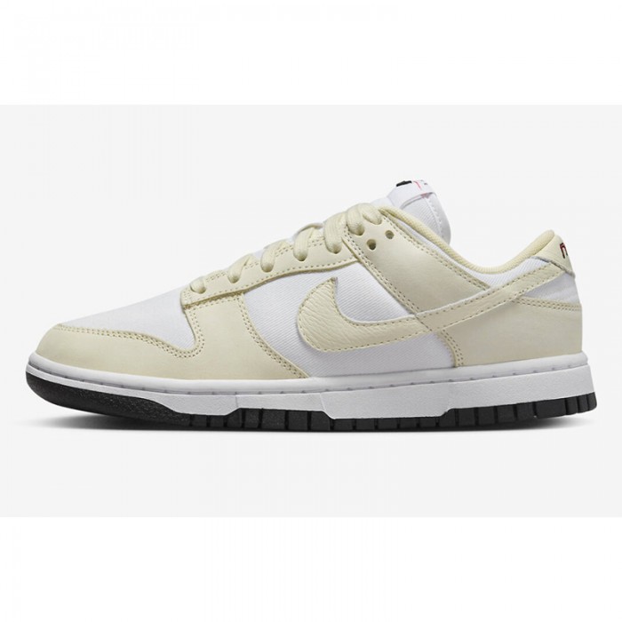 SB Dunk Low Running Shoes-White/Light Yellow-9575395