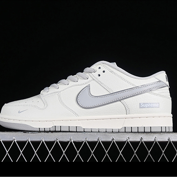 SB Dunk Low Running Shoes-White/Gray-5640469